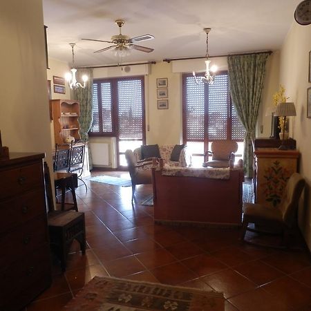 Appartamento Victor Tuoro sul Trasimeno Exterior foto