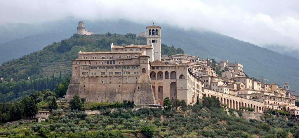 Appartamento Victor Tuoro sul Trasimeno Exterior foto