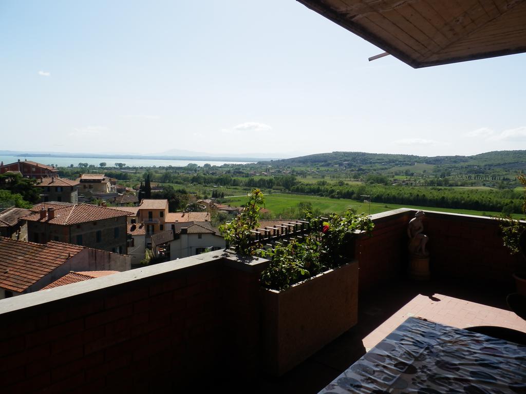 Appartamento Victor Tuoro sul Trasimeno Exterior foto